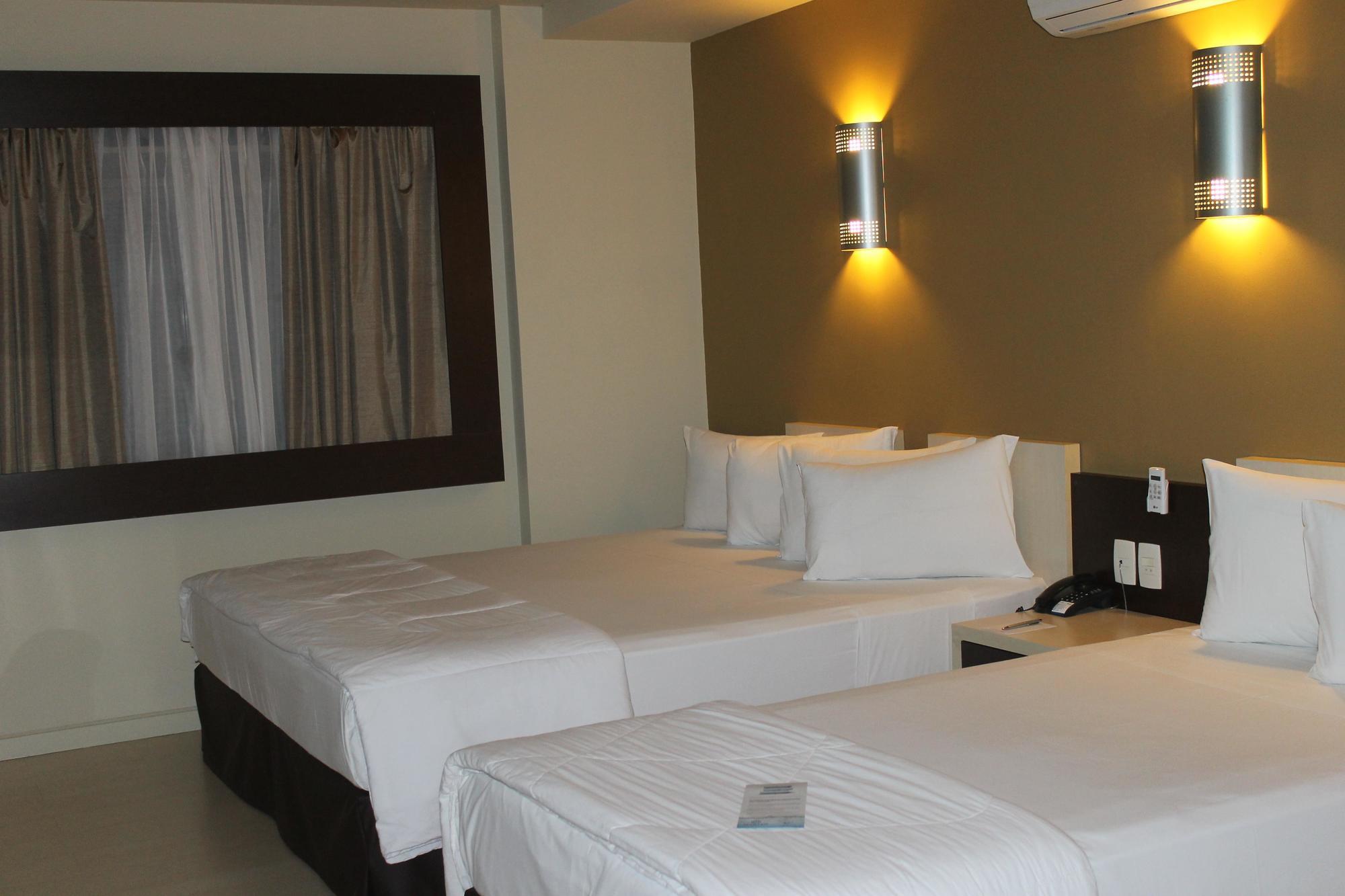 Master Curitiba Hotel - 1,6 Km Do Estadio Couto Pereira - Show ภายนอก รูปภาพ
